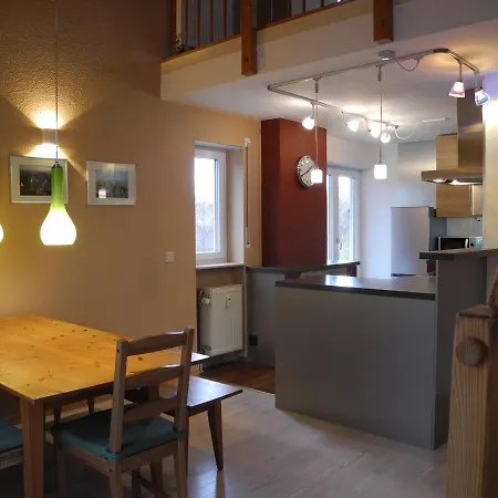 Appartement Yvonne *